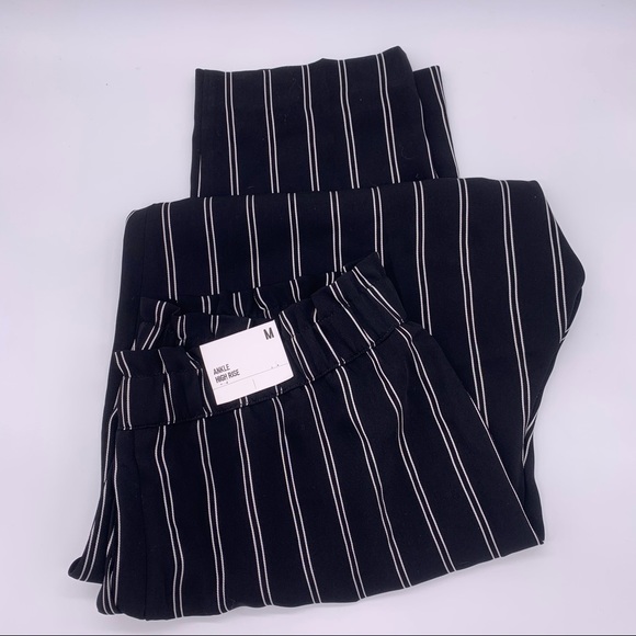 NWT Express High Waisted Striped Ruffle Ankle Pant - Picture 2 of 7